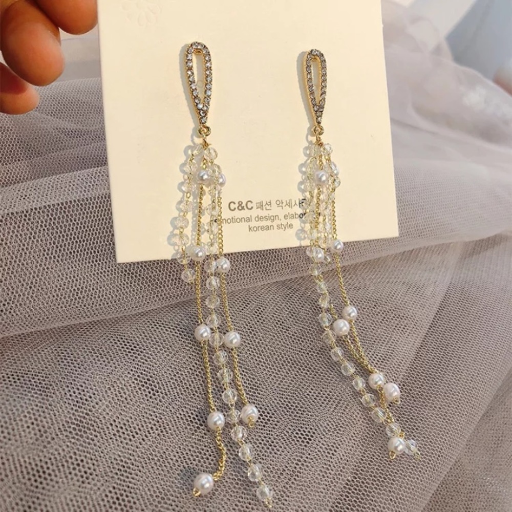 NEW Gorgeous Gold Simulated Crystal Earrings - Picture 2 of 5